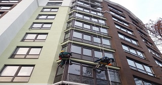 Установка крыши на балкон Петрозаводск цена от 1046 руб. м/2.